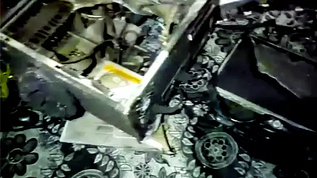 Yangında Evi Küle Dönen Aile, Yardım Bekliyor