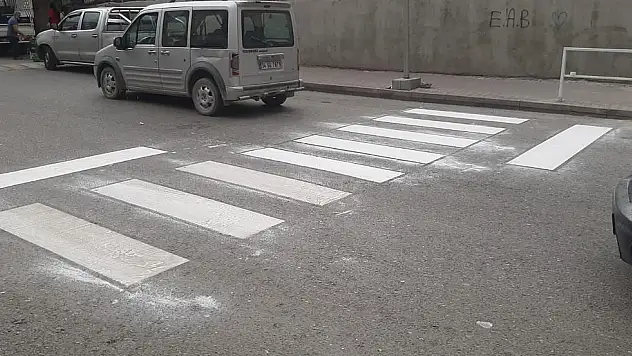 Yaya Geçidi Çalışmaları Devam Ediyor