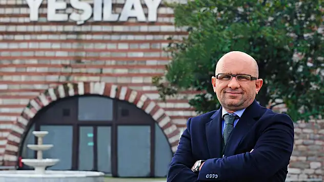 Yeşilay Genel Başkanı Öztürk: 'Vücudumuzun ve Zihnimizin Sağlığına Dikkat Ederek Daha Güçlü Yarınlar İnşa Edebiliriz'