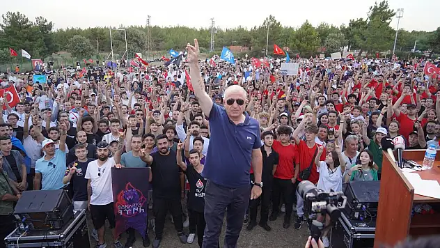 Zafer Partisi Genel Başkanı Prof.Dr.Ümit Özdağ'dan İYİ Parti Genel Başkanı Akşener'e Çağrı