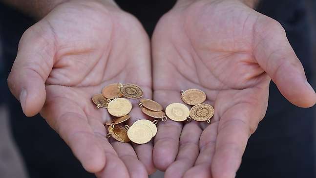 Altın Güne Düşüşle Başladı: Gram, Çeyrek ve Tam Altında Son Durum Ne? İşte Güncel Fiyatlar