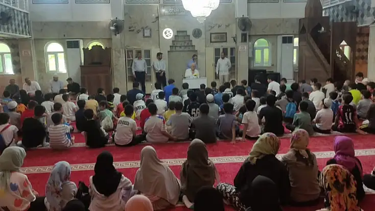 Siirt’te Yaz Kur’an Kurslarında Başarılı Öğrenciler Ödüllendirildi