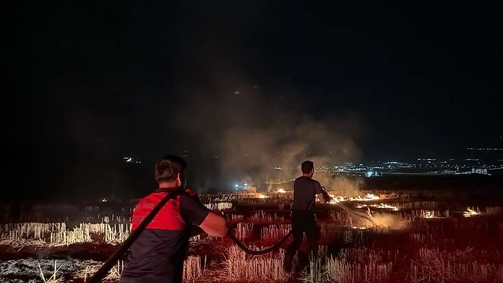 Siirt’te Anız Yangını Tepkisi: İtfaiye 4 Kez Gitti, Yangın Çıkarmaya Devam Edildi