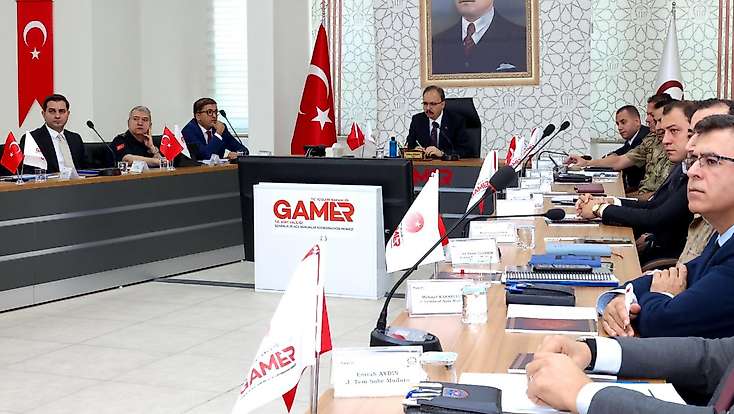 Siirt’te Güvenlik ve Asayiş Toplantısı: Kritik Başlıklar Ele Alındı