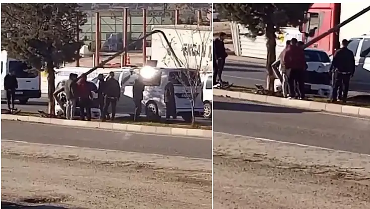 Siirt'te orta refüje çıkan araç aydınlatma direğine çarparak durabildi