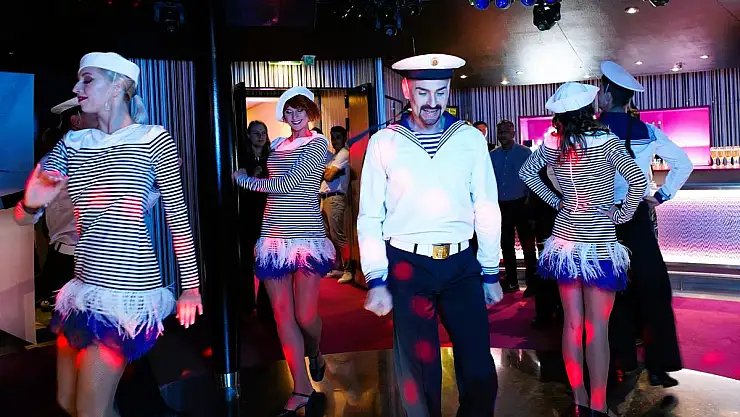 1 Milyon Turist İle Cumhuriyet Tarihinin Rekorunu Kıracağız