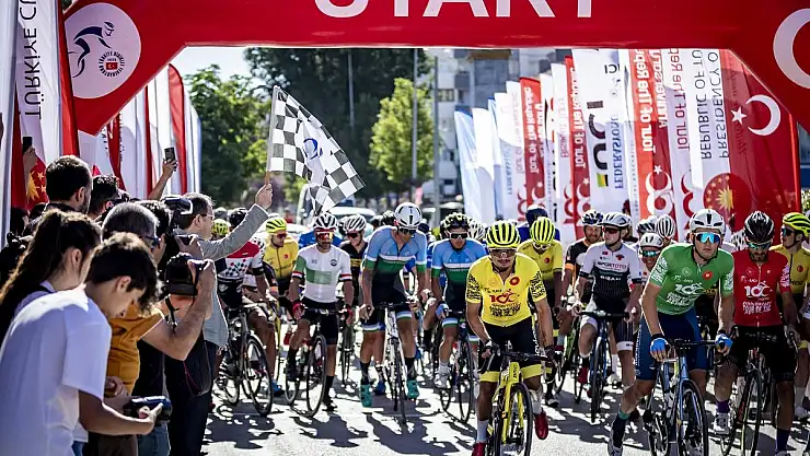 100. Yıl Cumhuriyet Bisiklet Turu Tüm Görkemiyle Sona Erdi