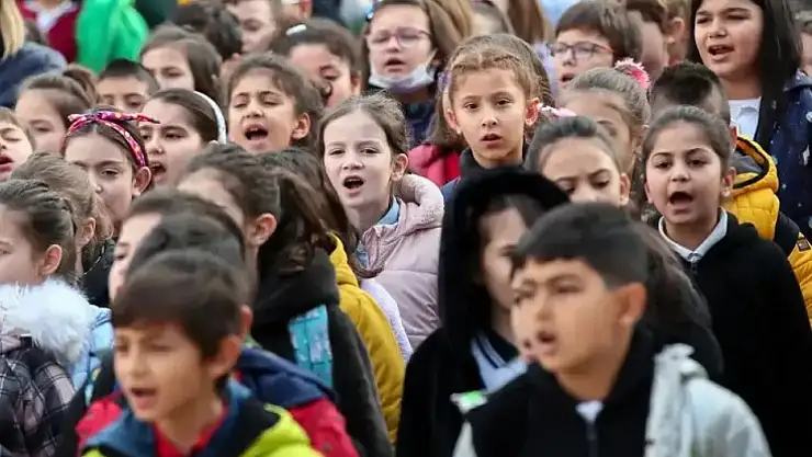 13 Ekim'de Siirt ve 80 İlde Tüm Okullarda Afet Tatbikatı Yapılacak: MEB'den Eş Zamanlı Farkındalık Etkinliği