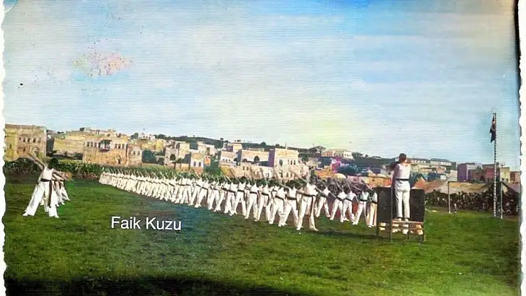 1940'lı Yıllarda Siirt'te 19 Mayıs Kutlamalarına Ait Fotoğraflar Gün Yüzüne Çıktı