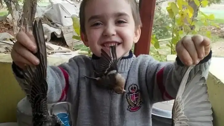 2 polisimizi şehit eden saldırganın babasından çıldırtan paylaşımlar