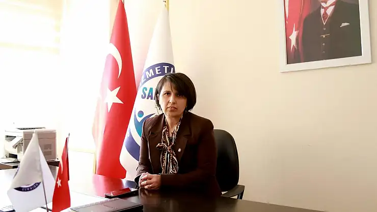  Akarken: 'Yeni Asgari Ücret, Çalışanların Onurunu Hiçe Sayıyor!'