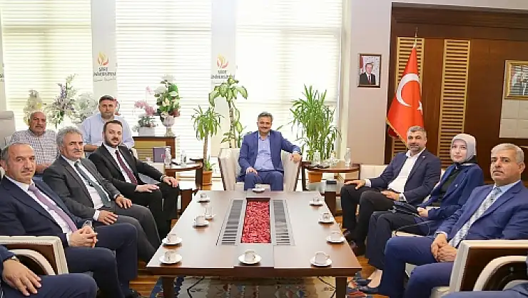 AKP Siirt İl Teşkilatından Rektör Şındak'a Ziyaret