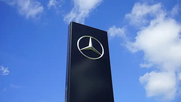 Alman otomotiv devinden flaş karar