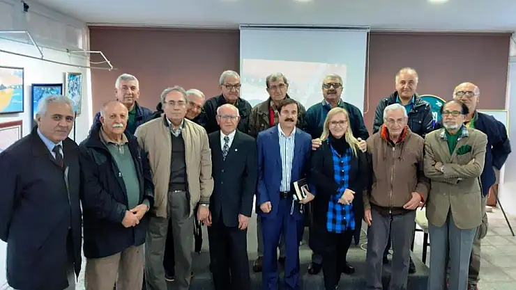 ANTALYA'DA, 'EZİDİLER' KONULU PANEL DÜZENLENDİ