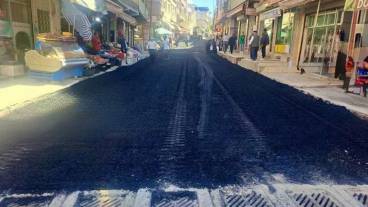 Artı Siirt'in Gündeme Getirdiği Konuya Siirt Belediyesi El Attı: Sakıp Beygo Caddesi Yenileniyor