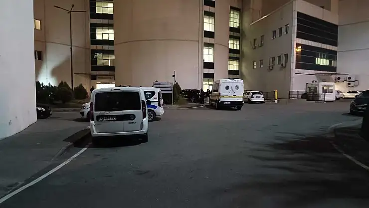 Batman'da hastanenin 5. katından gözleri bağlı atlayan şahıs hayatını kaybetti