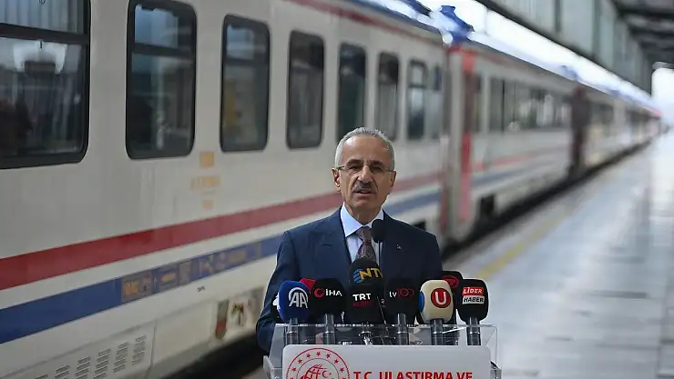 Bayramda Trenlere Ek Sefer ve Ek Kapasite