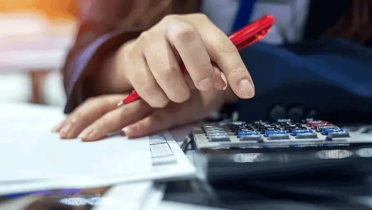 Bazı Meslek Gruplarına Yıllık Harç Zorunluluğu Geliyor! Kim Ne Kadar Ödeyecek?