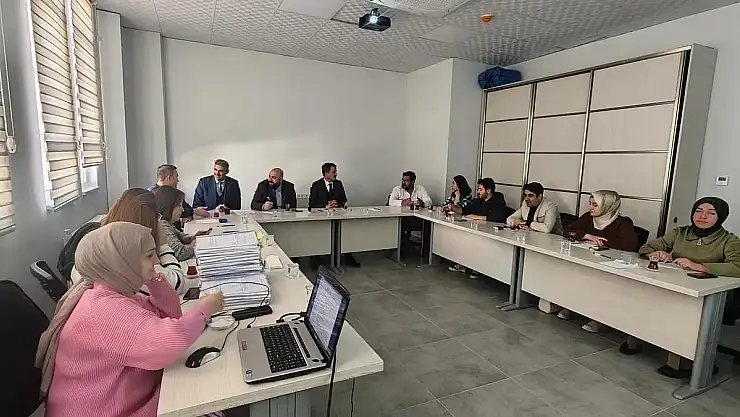Bebek Ölümleri İl Ön İnceleme Kurulu Sağlık Müdürü Dr.Erol Emre Ömür'ün  Başkanlığında Toplandı