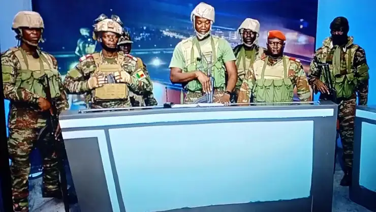 Benin'de Darbe Girişimi Bastırıldı: Hükümet Feshi ve Talon'un Görevden Alındığı İlanı Kısa Sürdü