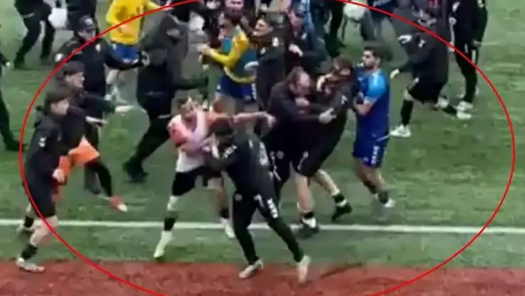 Bu Maç Türkiye'de Oynandı! Tam 24 Kırmızı Kart Çıktı