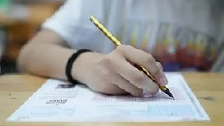 Bursluluk Giriş Sınavları Yapıldı