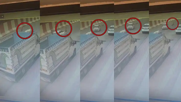 Caddenin Ortasında Oyun Oynayan Çocuğa Otomobil Çarptı!