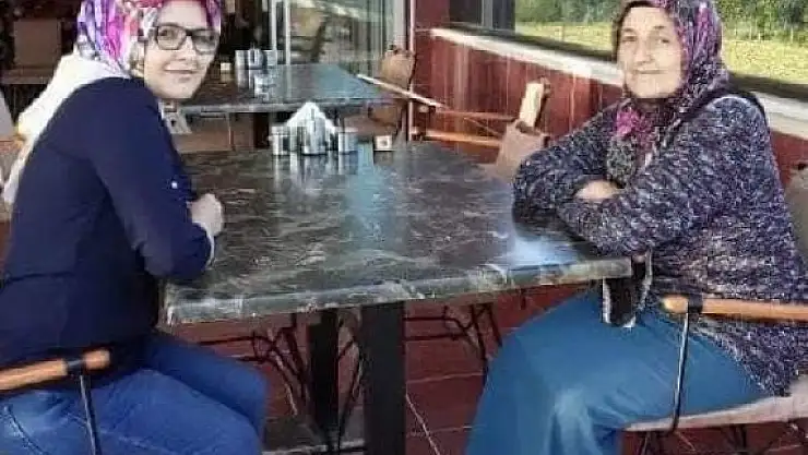 Ceset Parçalarını Camdan Attı!