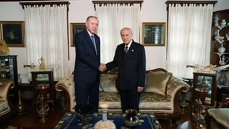 Cumhurbaşkanı Erdoğan, Devlet Bahçeli'yi Konutunda Ziyaret Etti