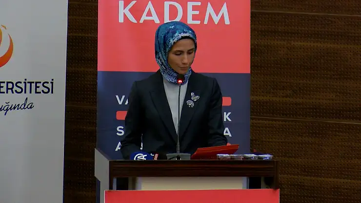 Cumhurbaşkanı'nın Kızı Sümeyye Erdoğan Bayraktar Siirt'te Panele Katıldı