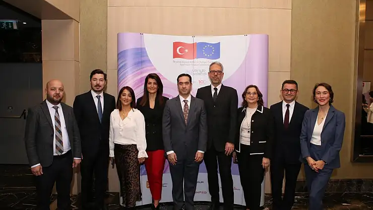 Cumhuriyetin 100. Yılında 100 Genç İçin Veriyle Gelecek  