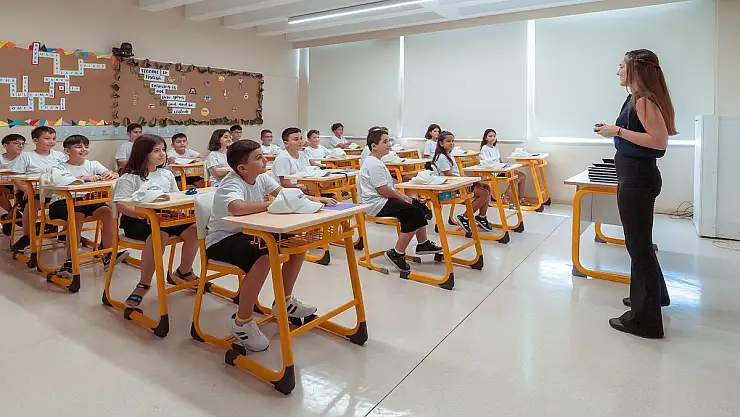 Darüşşafaka'da 8 Yıllık Tam Burslu Eğitim Fırsatı İçin Başvurular Başladı