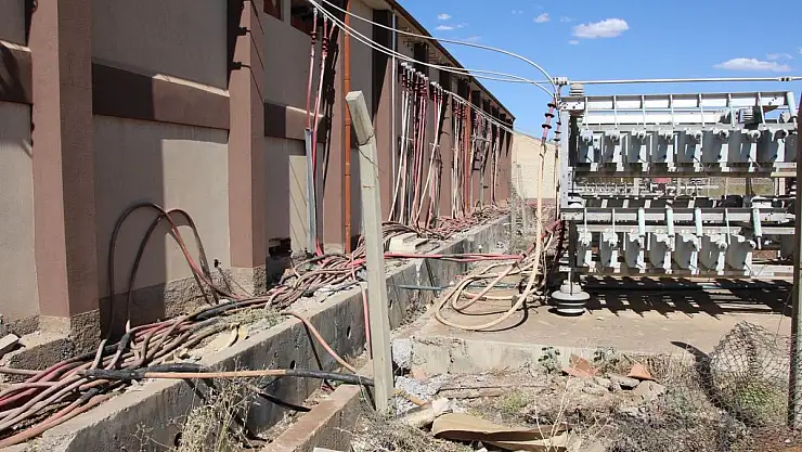 Dicle Elektrik Uyardı:  Mardin'de Kesintisiz Elektrik Dağıtımı Büyük Risk Altında!