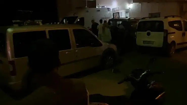 Diyarbakır'da otomobil tarandı: 1 ölü, 1 yaralı