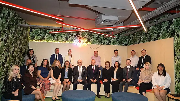 Ege İhracatçı Birlikleri 2025 Yılı Sürdürülebilirlik Raporu Açıklandı