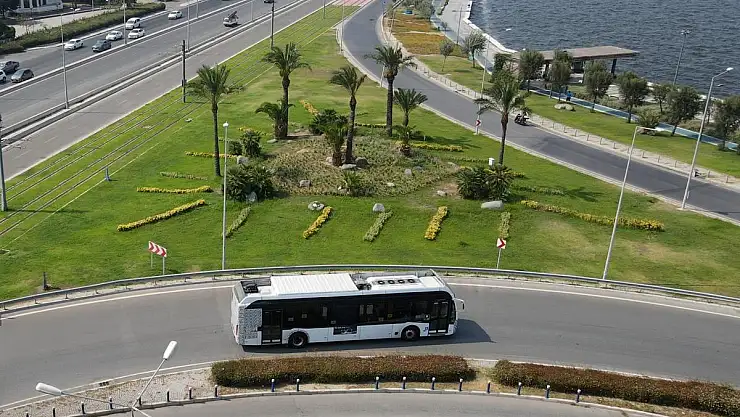 Elektrikli Mercedes-Benz eO500U İzmir Yollarında Test Edildi