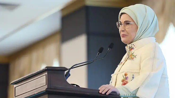 Emine Erdoğan ''Cumhurbaşkanı Erdoğan'ın Siyasi Dönüm Noktası Siirt'te Başlamıştı''
