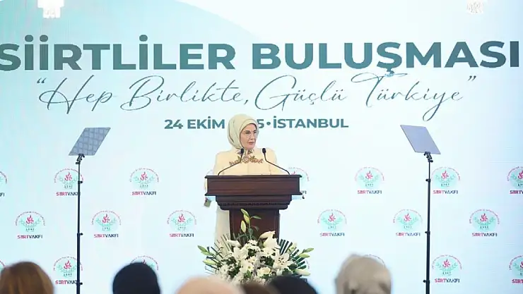 Emine Erdoğan, İstanbul'daki ''Siirtlilerle Buluşma'' Programında Hemşehrileriyle Bir Araya Geldi
