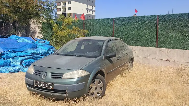 Eruh Belediyesi 6 Aracını Satışa Çıkardı