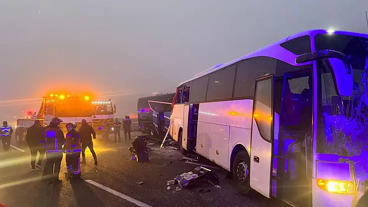 Feci Kaza: Çok Sayıda Ölü ve Yaralı!