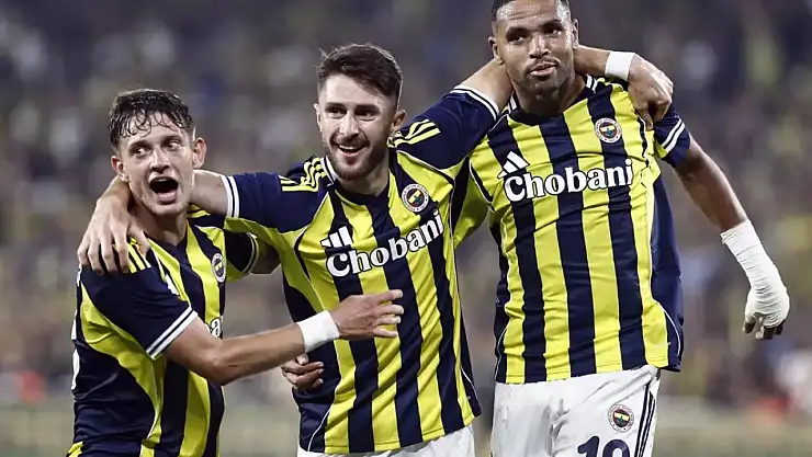 Fenerbahçe'de 2 İsim İçin Radikal Karar!