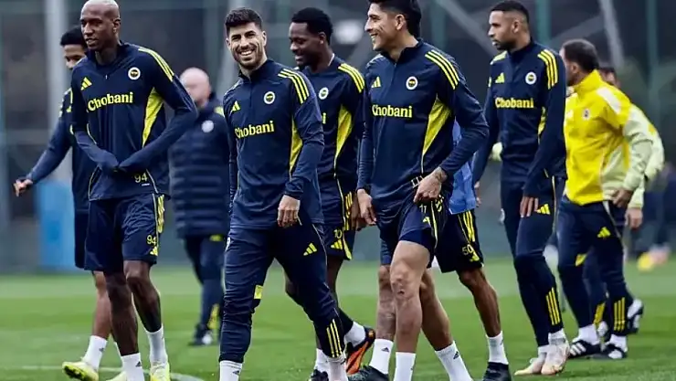 Fenerbahçe'nin Viktoria Plzen Maçı Kadrosu Açıklandı