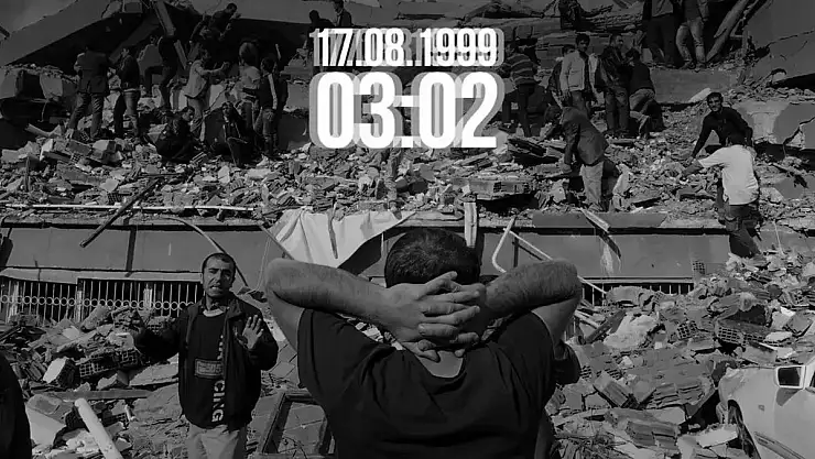 Gölcük Depreminde Yaşamlarını Yitiren Siirtlileri Anımsıyor, Rahmetle Anıyoruz!