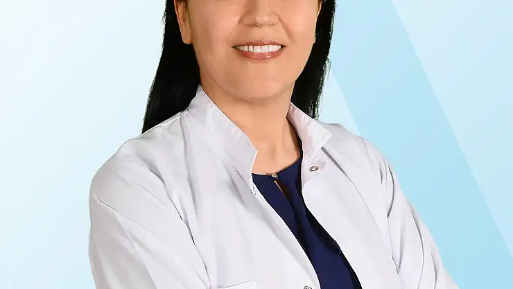 GÖZLERİMİZİ GÜÇLENDİREN 7 ETKİLİ BESİN!