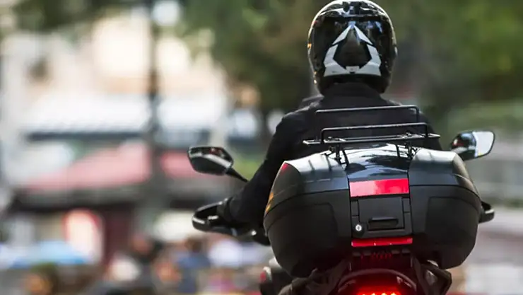 Güres Caddesine Artık Motosikletle Girmek Yasak