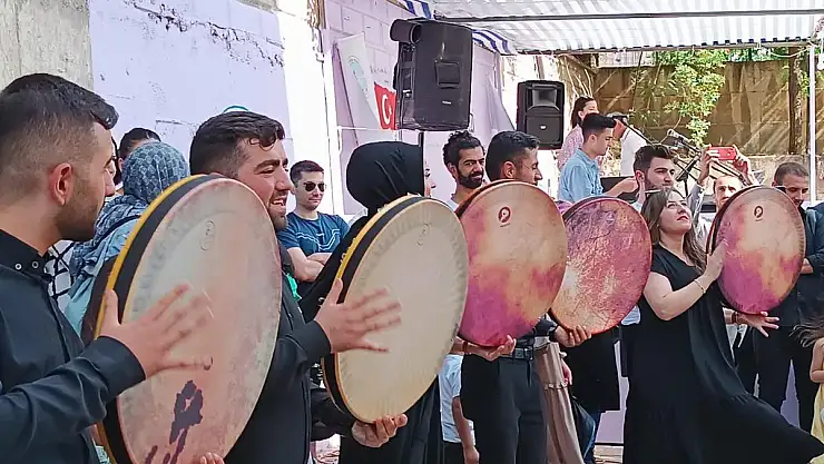 Hayat Boyu Öğrenme Haftası Halaylarla Başladı