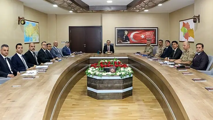 İl Güvenlik ve Asayiş Koordinasyon Toplantısı Vali Dr.Kemal Kızılkaya Başkanlığında Yapıldı