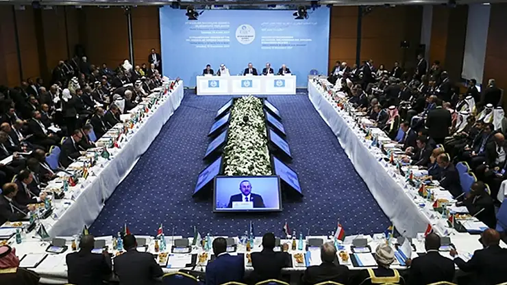 İSLAM İŞBİRLİĞİ TEŞKİLATI  OLAĞANÜSTÜ ZİRVESİ İSTANBUL'DA BAŞLADI