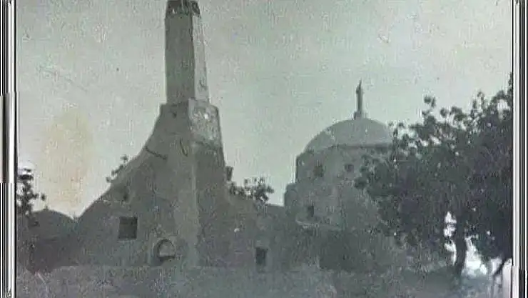 İsmail Hakkı ve İbrahim Hakkı Hazretlerinin Türbesine Ait Tarihi Fotoğraflar Gün Yüzüne Çıktı