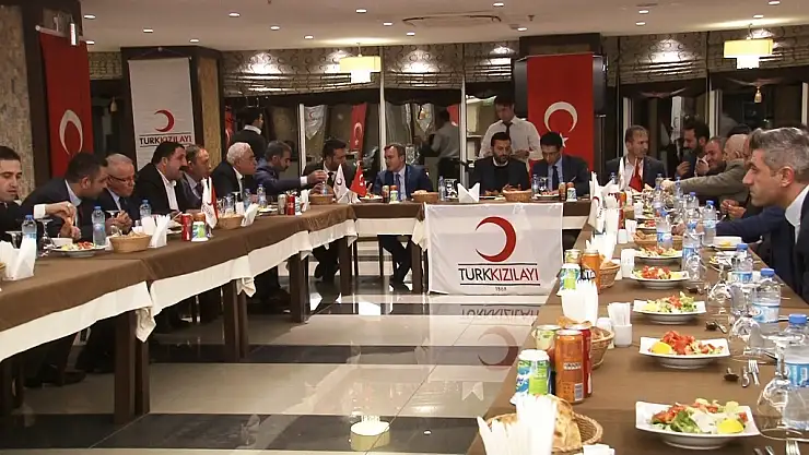 İSTANBUL KIZILAY'DAN 81 İLE 81 OKUL...SİİRT'TEKİ OKUL 20 GÜNE KADAR TAMAMLANACAK